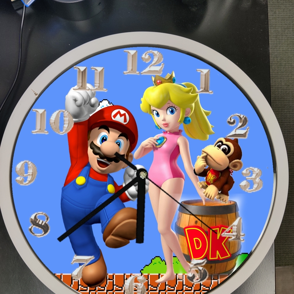 Mario clock - Picture 3 of 3